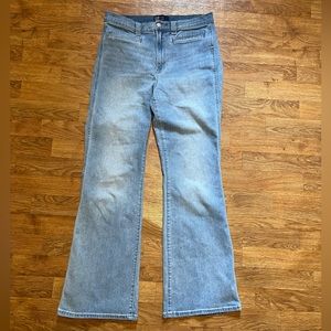 GAP Flare High Rise Jeans Woman’s Size 12